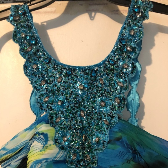 Prom Dress - Picture 2 of 6